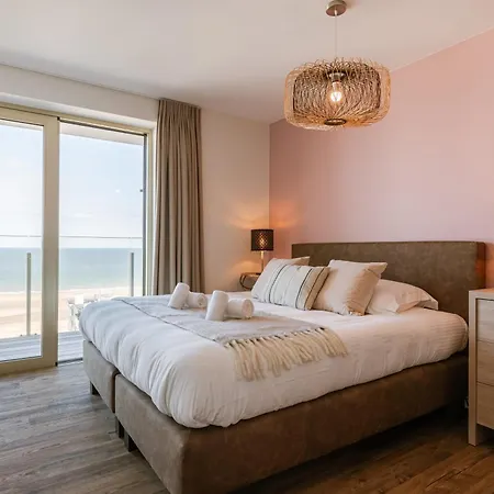 Huswell - Spacious With Huge Terrace With Sea View אוסטנדה