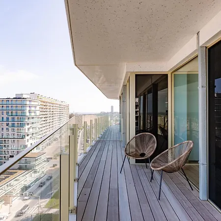 בית נופש Huswell - Spacious With Huge Terrace With Sea View