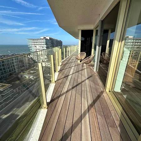 Huswell - Spacious With Huge Terrace With Sea View * Oostende